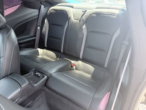 Used 2016 Chevrolet Camaro SS RWD image 13