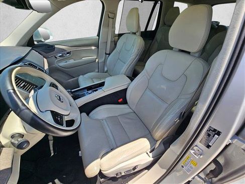Used 2021 Volvo XC90 T6 Inscription AWD/4WD image 17