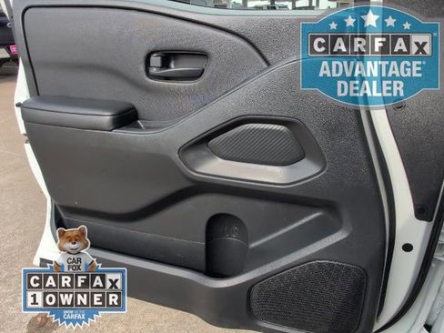 Used 2024 Nissan Frontier S w/ Tow Package image 13