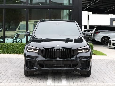Used 2022 BMW X5 sDrive40i w/ M Sport Package image 3