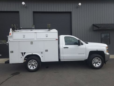 Used 2015 Chevrolet Silverado 3500 W/T image 5