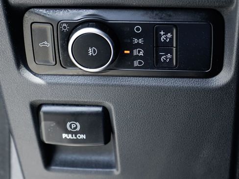 Used 2021 Ford F150 XL w/ STX Appearance Package RWD image 19