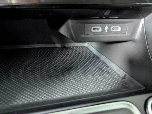 Used 2023 Volkswagen Jetta SE FWD image 20