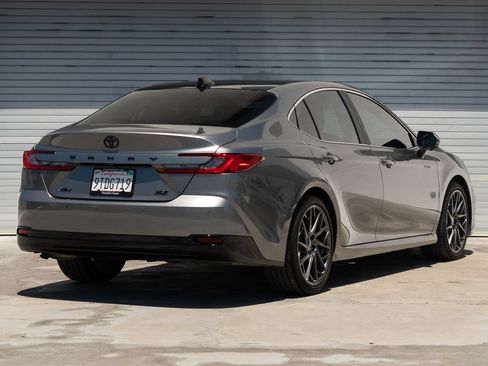 Used 2025 Toyota Camry XLE w/ Premium Plus Package FWD image 20