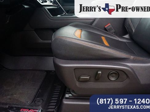 Used 2024 GMC Sierra 2500 AT4 w/ AT4 Preferred Package image 18