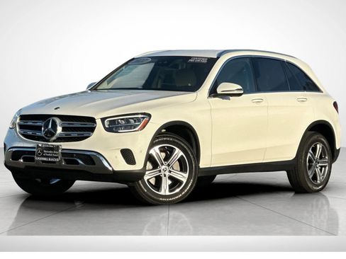 Certified 2022 Mercedes-Benz GLC 300 image 2