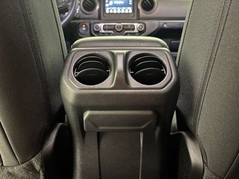 Used 2023 Jeep Wrangler Unlimited Sport AWD/4WD image 26
