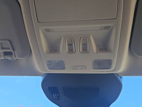 Used 2021 Ford Escape SEL w/ SEL Stealth AWD Package image 31