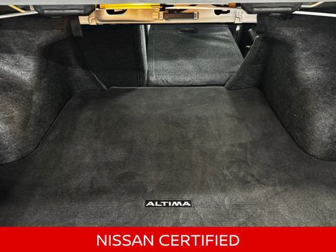 Certified 2025 Nissan Altima 2.5 SV FWD image 39