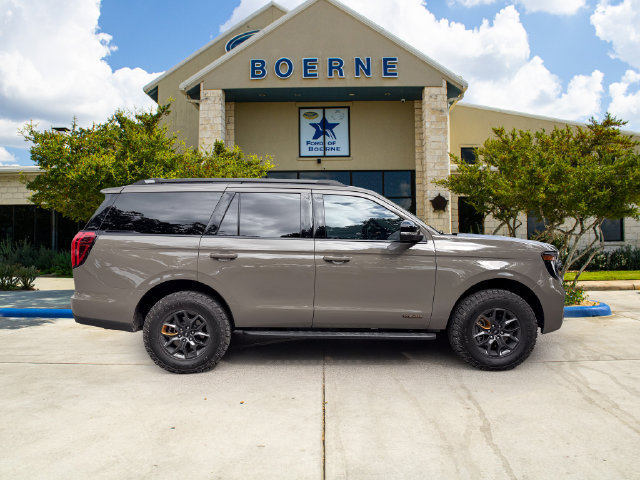Used 2026 Ford Expedition Tremor AWD/4WD image 8
