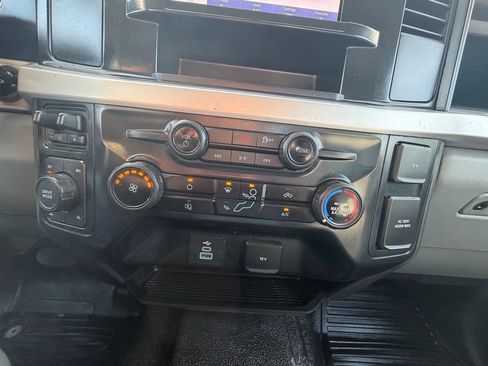 Used 2025 Ford F250 XL w/ FX4 Off-Road Package AWD/4WD image 33