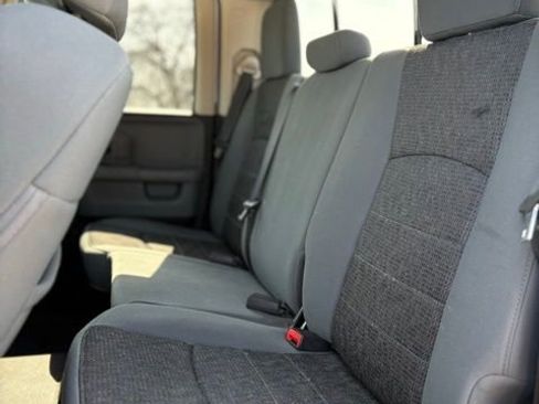 Used 2013 RAM 1500 Big Horn image 28