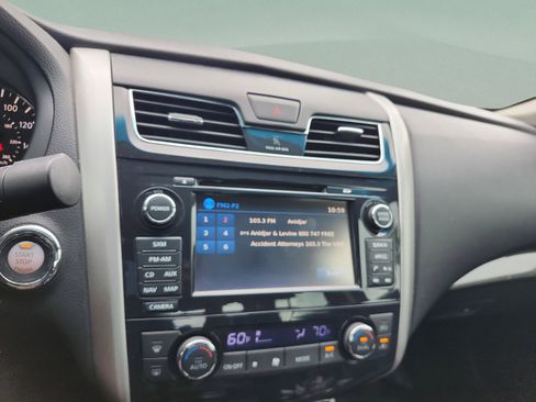 Used 2014 Nissan Altima 2.5 SL w/ Technology Package FWD image 12