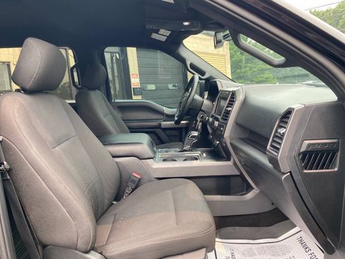 Used 2019 Ford F150 XLT w/ Equipment Group 302A Luxury AWD/4WD image 32