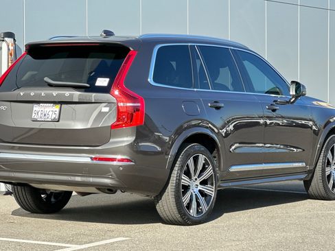 Used 2024 Volvo XC90 T8 Plus image 5