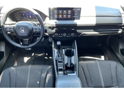 Used 2024 Honda Accord Sport image 15