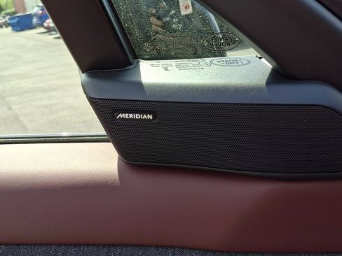 Used 2023 Land Rover Range Rover Sport SE Dynamic image 22