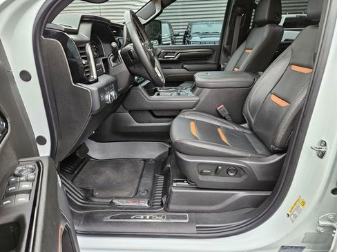 Used 2024 GMC Sierra 3500 AT4 w/ AT4 Preferred Package image 13