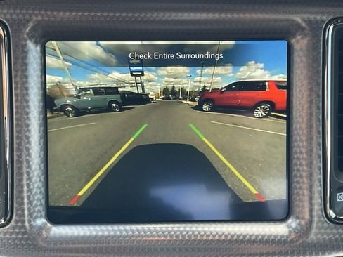 Used 2021 Dodge Challenger SRT Hellcat Redeye image 9