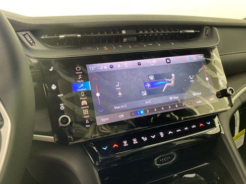 New 2026 Jeep Grand Cherokee Limited image 58