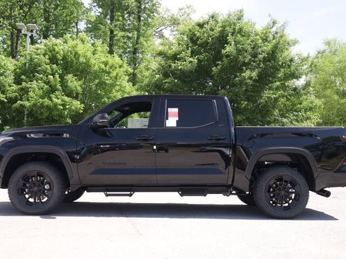 New 2026 Toyota Tundra SR5 AWD/4WD image 2