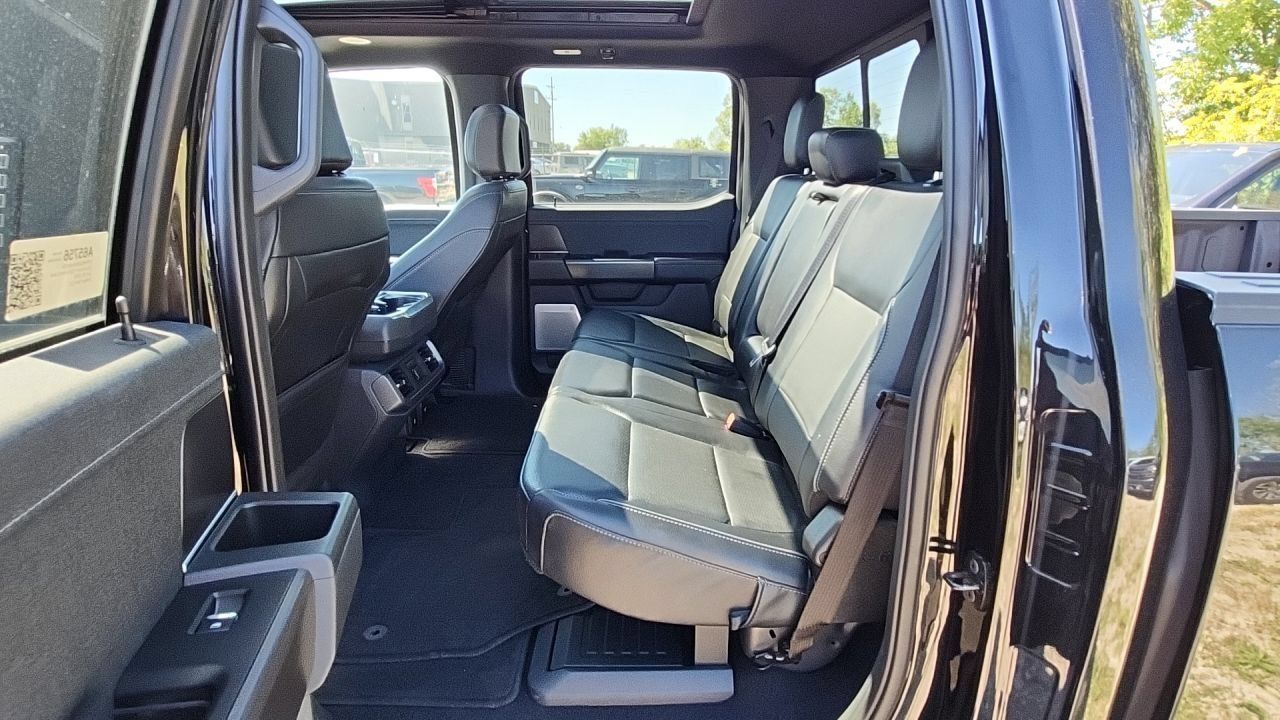Used 2024 Ford F150 Lariat w/ Equipment Group 502A High AWD/4WD image 13