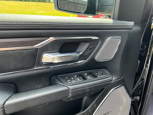 New 2026 RAM 1500 Laramie AWD/4WD image 12