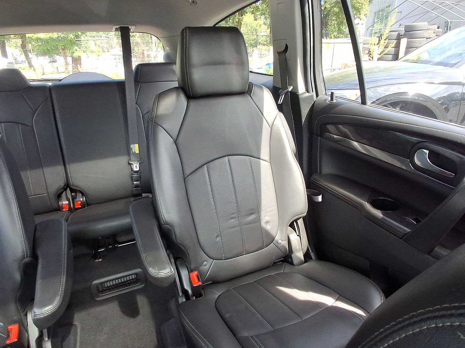 Used 2017 Buick Enclave Leather FWD image 14