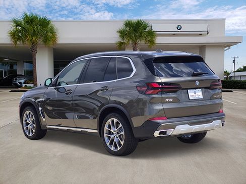 New 2026 BMW X5 sDrive40i w/ Premium Package RWD image 6