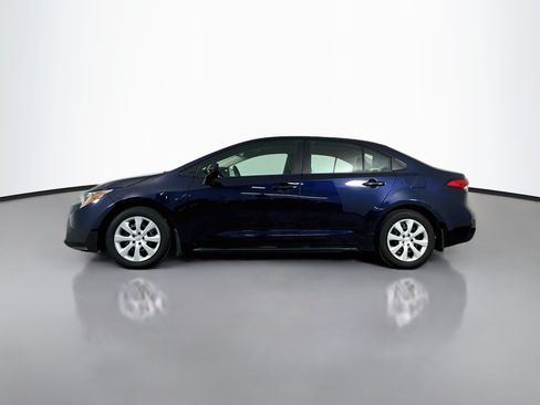 Certified 2025 Toyota Corolla LE FWD image 4