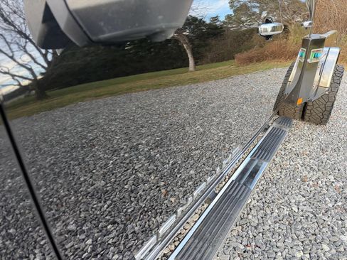 Used 2021 GMC Sierra 3500 Denali w/ Denali Ultimate Package image 12