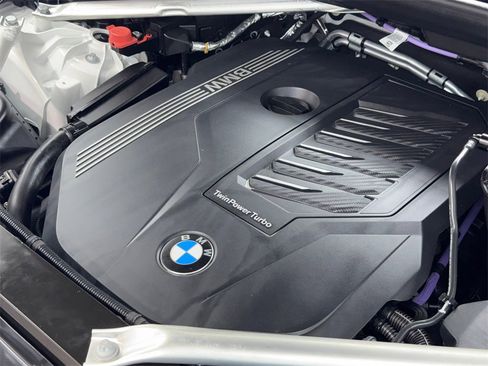Used 2023 BMW X6 xDrive40i image 61