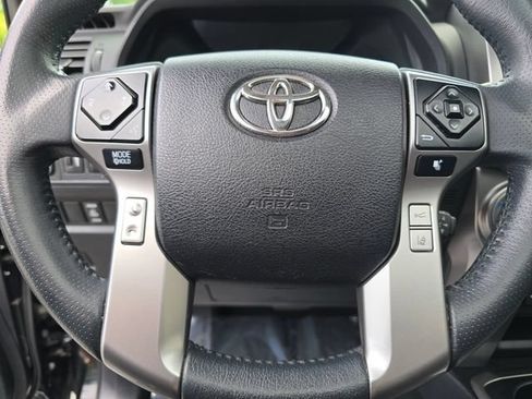 Used 2021 Toyota 4Runner Limited AWD/4WD image 38