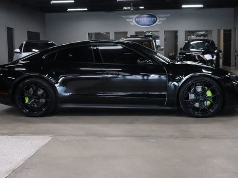 Used 2021 Porsche Taycan RWD image 6