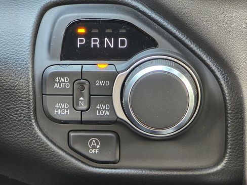 New 2026 RAM 1500 Big Horn AWD/4WD image 31