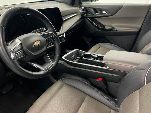 Used 2025 Chevrolet Equinox LT w/ Convenience Package II AWD/4WD image 15