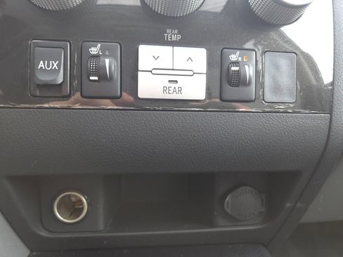 Used 2008 Toyota Sequoia Limited image 18