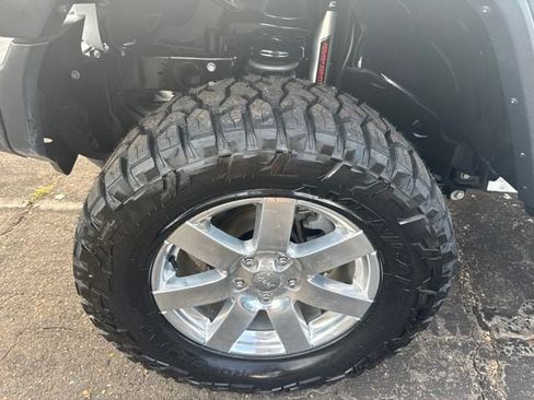 Used 2018 Jeep Wrangler Unlimited Sport AWD/4WD image 9