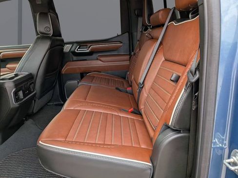 Used 2025 GMC Sierra 1500 Denali Ultimate image 14