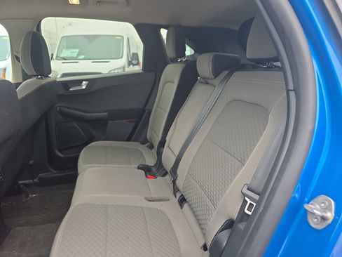 Used 2020 Ford Escape SE image 22