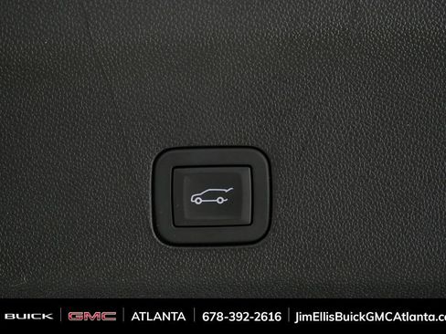 Used 2025 Cadillac Escalade ESV Sport Platinum image 37