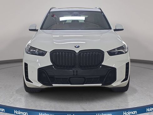 Used 2024 BMW X5 xDrive40i w/ M Sport Package AWD/4WD image 3