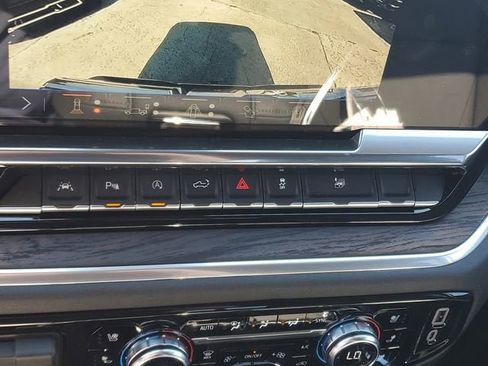 New 2026 GMC Sierra 1500 SLT w/ SLT Premium Plus Package image 25