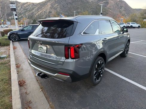 New 2025 Kia Sorento EX w/ Panoramic Sunroof Package image 8