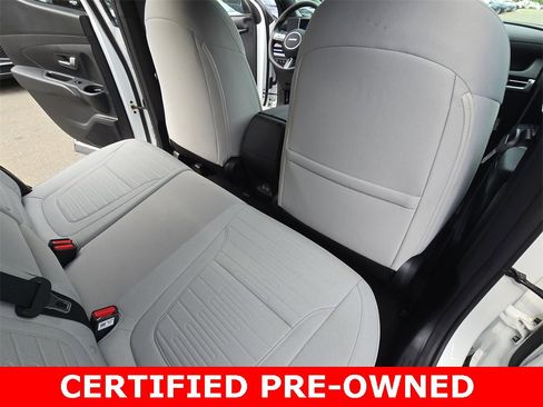 Certified 2025 Hyundai Santa Cruz SE image 12