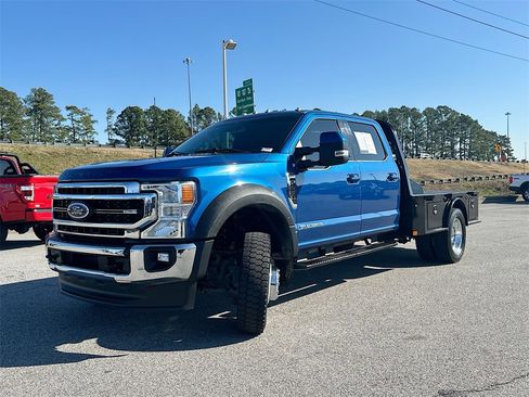 Used 2022 Ford F450 Lariat image 2