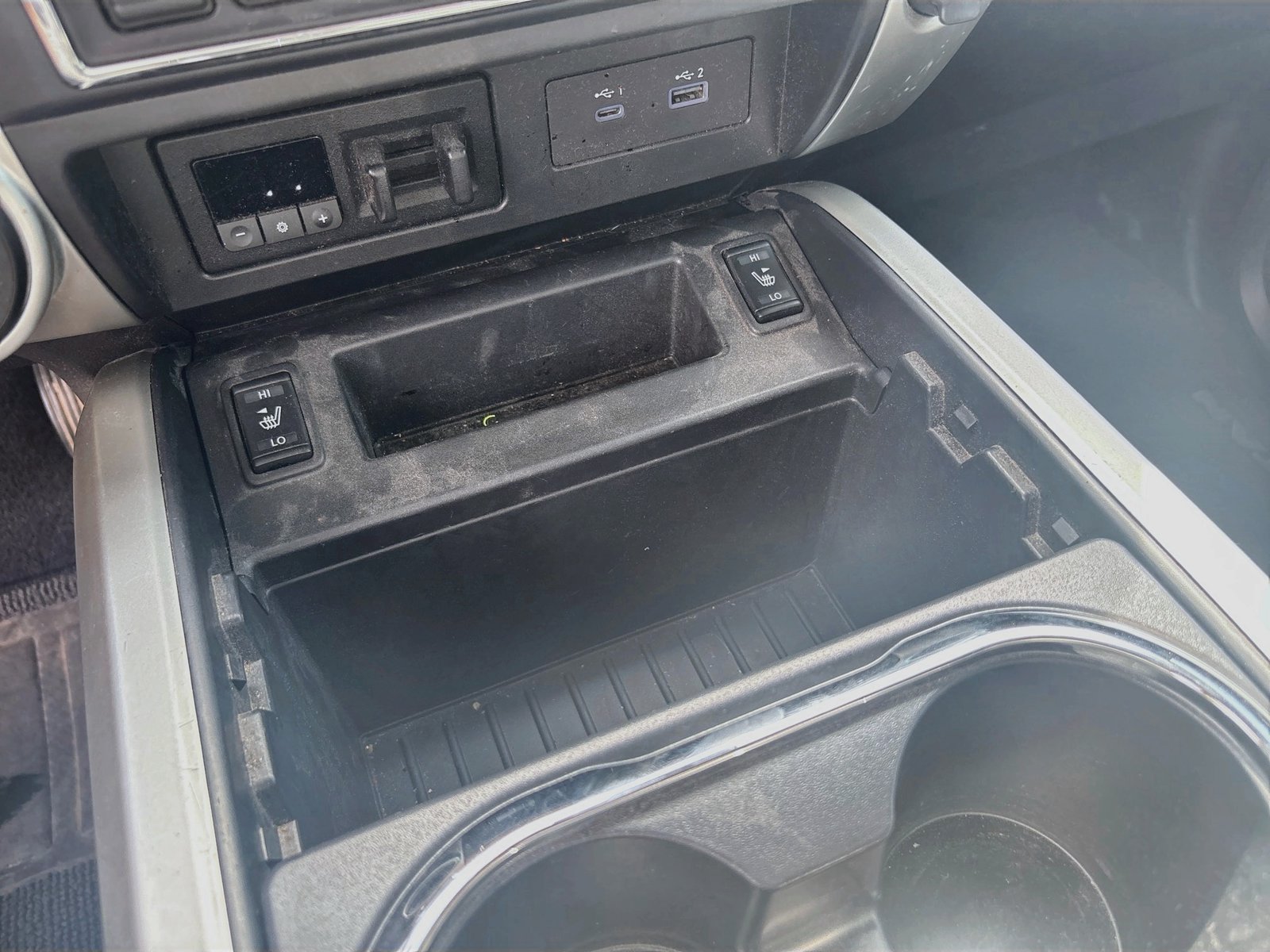 Used 2021 Nissan Titan 4x4 Crew Cab image 21