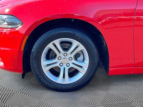 Used 2023 Dodge Charger SXT image 9