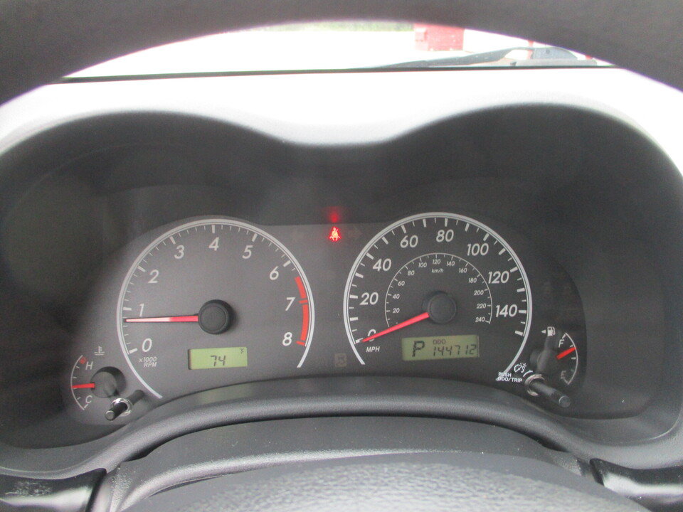 Used 2012 Toyota Corolla LE FWD image 26
