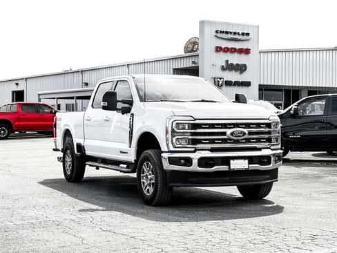 Used 2024 Ford F250 Lariat image 3